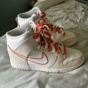 Woman’s Dunk ‘ First used pack- White orange ‘